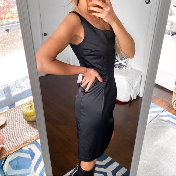 🖤 H&M CLASSIC BLACK SATIN FITTED COCKTAIL DRESS! - Picture 3 of 12